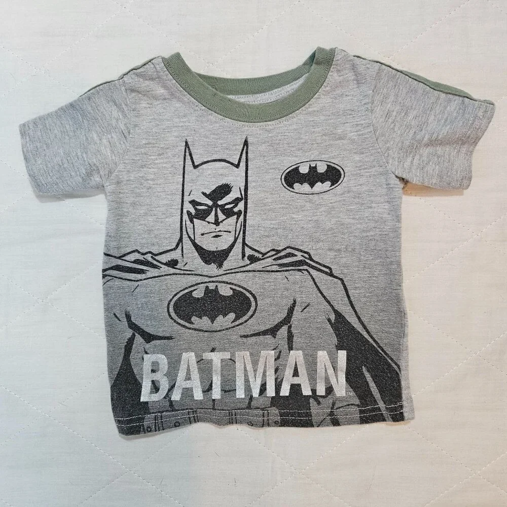 Justice League Baby Hero Lot Sz 12M Batman Superman Aquaman 3 Bodysuits 2 Shirts